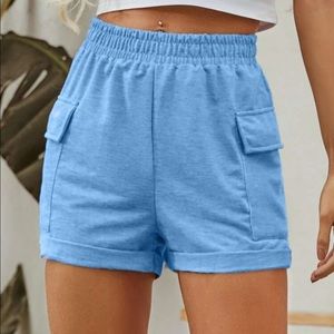 Flap Pocket Solid Shorts